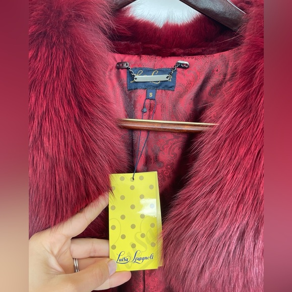 Luisa Spagnoli Red Fur Coat size S - Picture 3 of 7